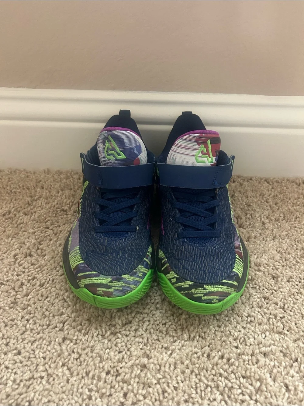 Nike boys giannis